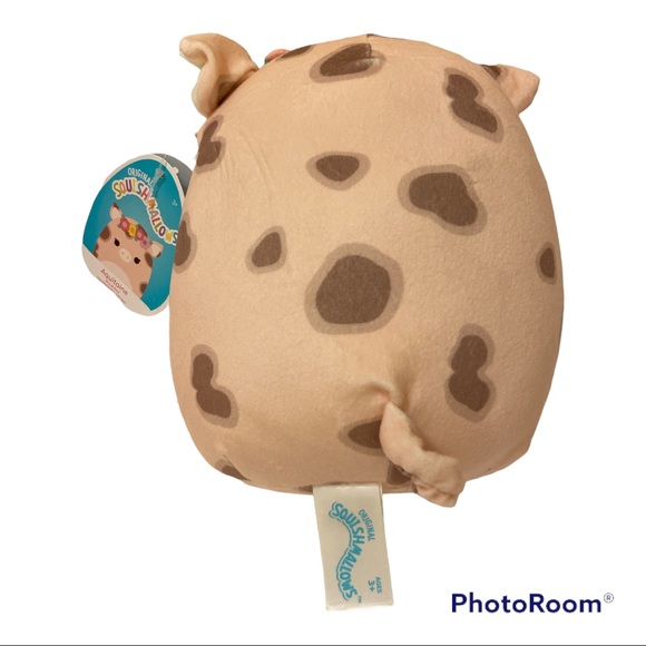 SQUISHMALLOW AQUITAINE the PIG 7.5” NWT - Picture 2 of 4